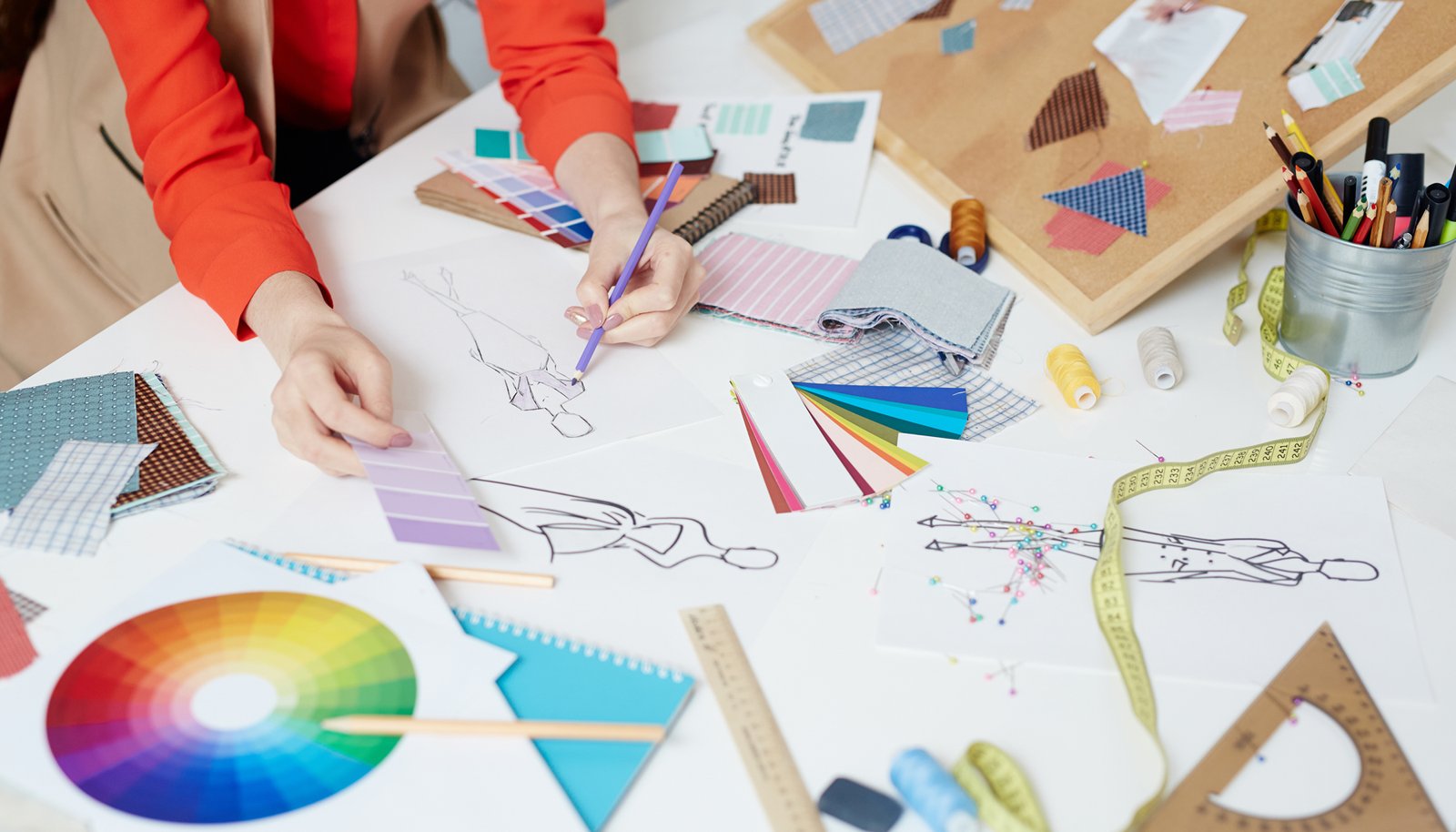 steps to become a fashion designer